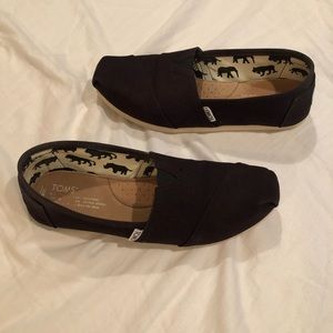 Women’s Canvas Toms